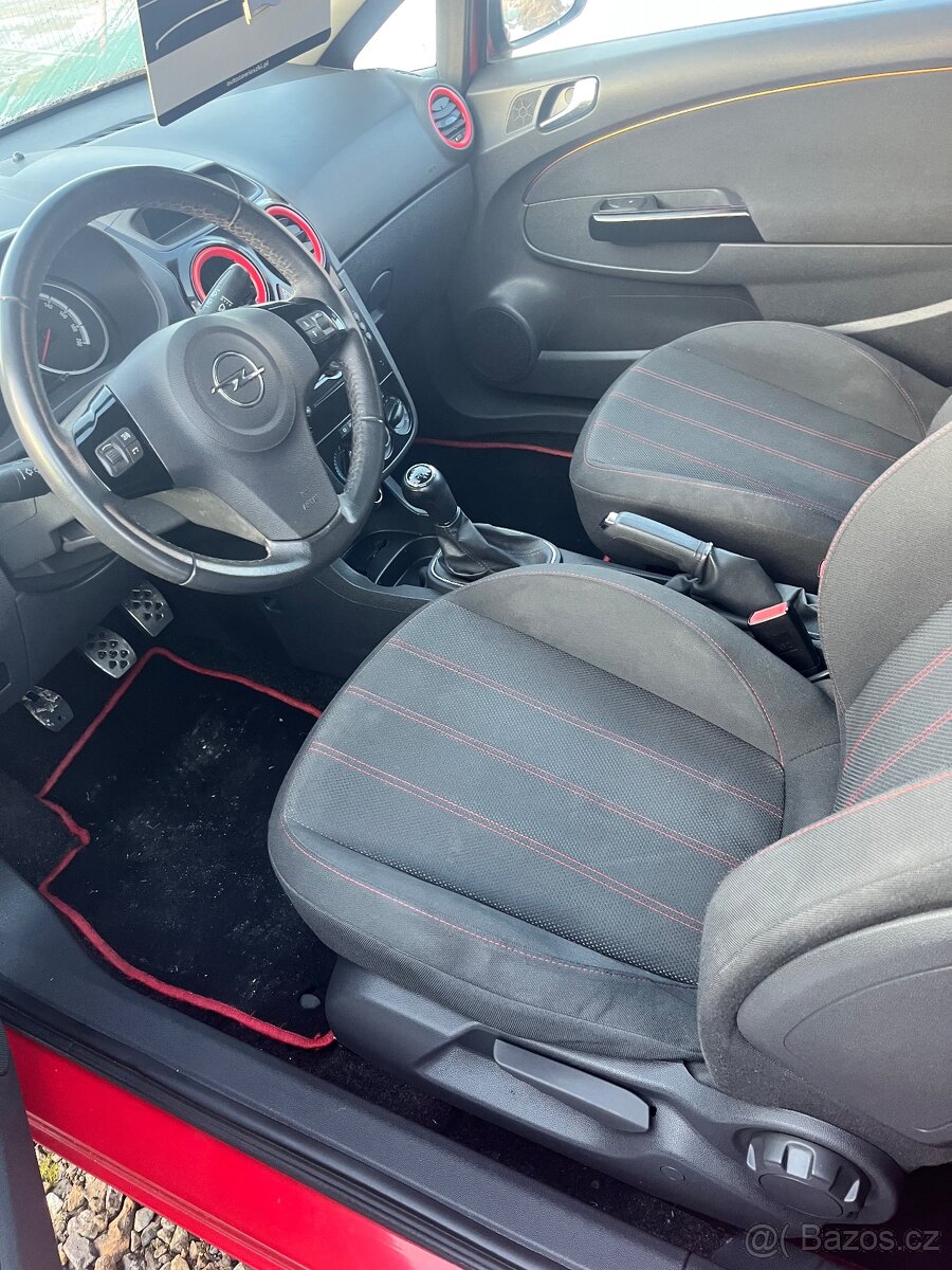 🏎️ Opel Corsa D 1.4 i Sport - 5