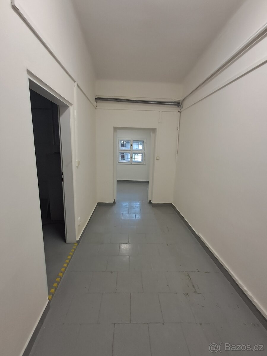 Komerční prostory Praha Modřany - 5