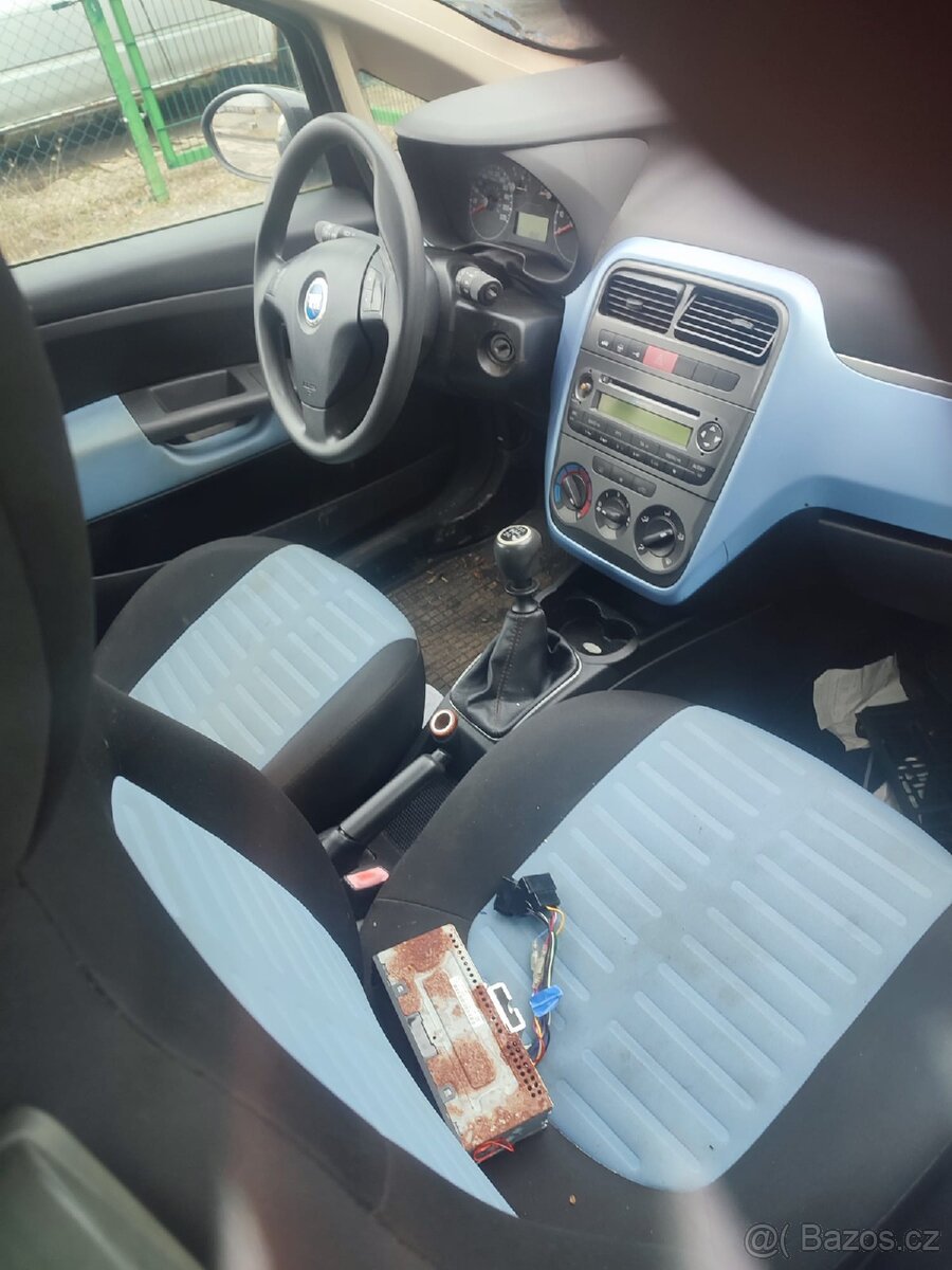 Fiat Punto 1.2 2006 kupé 3dvirko - 5