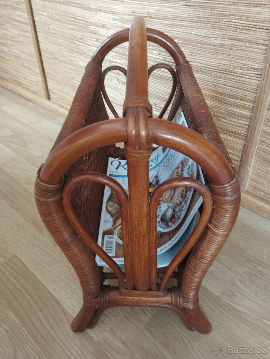 Ratanový stojan na časopisy - 5