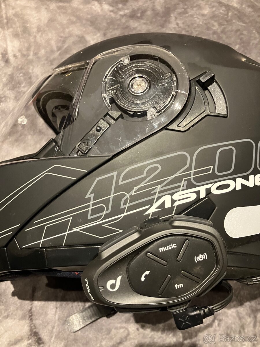 2x moto helma včetně intercomu - 5