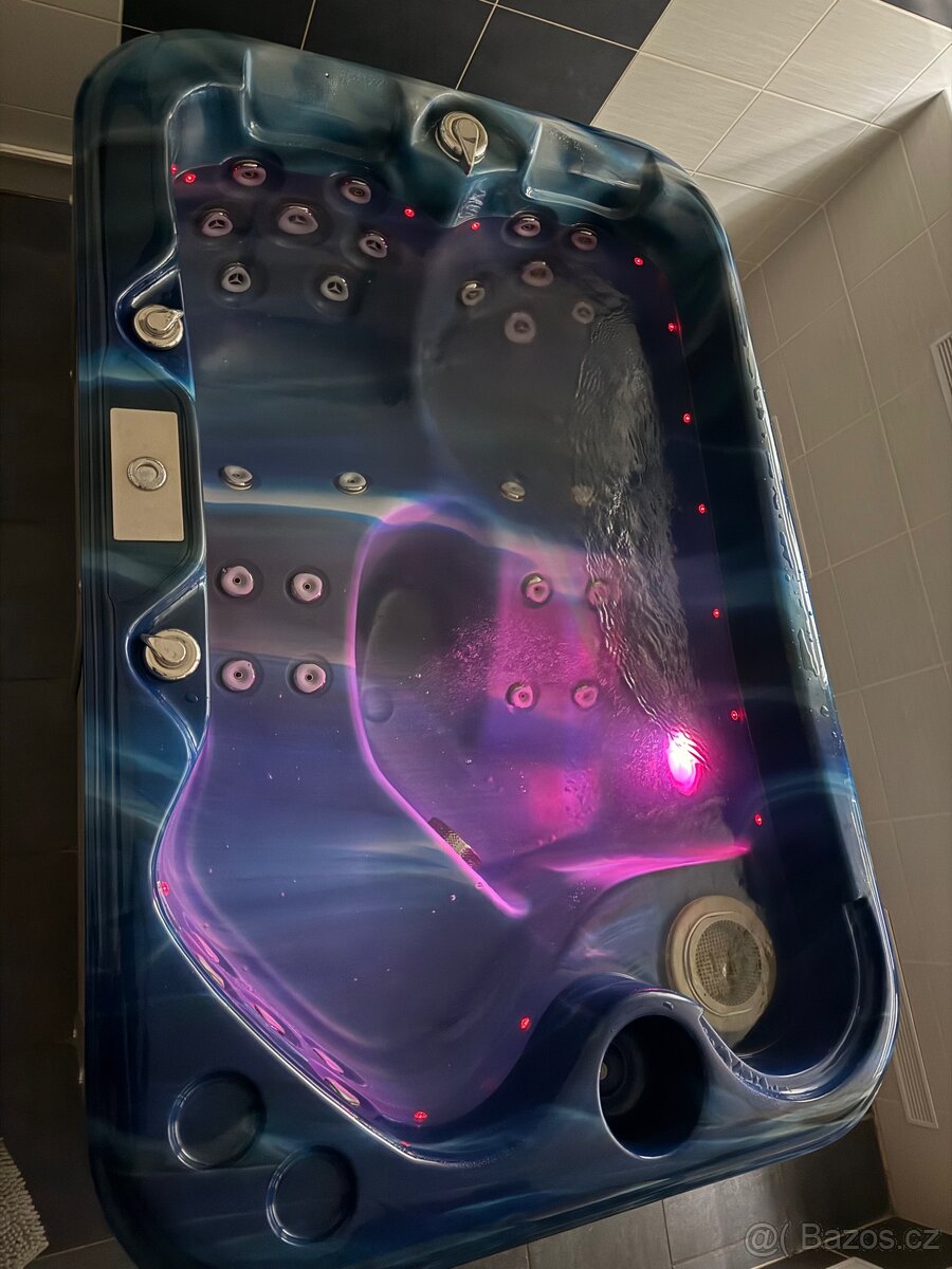 Viřivka pro 2 osoby - 5