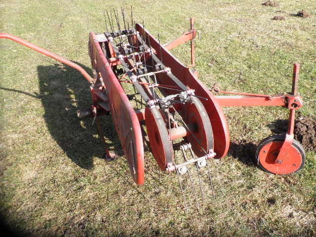 obraceč sena mf70 - 5