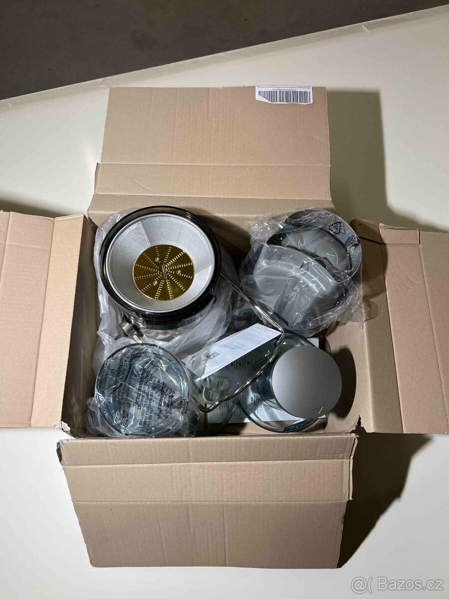 Odšťavňovač SAGE - 5