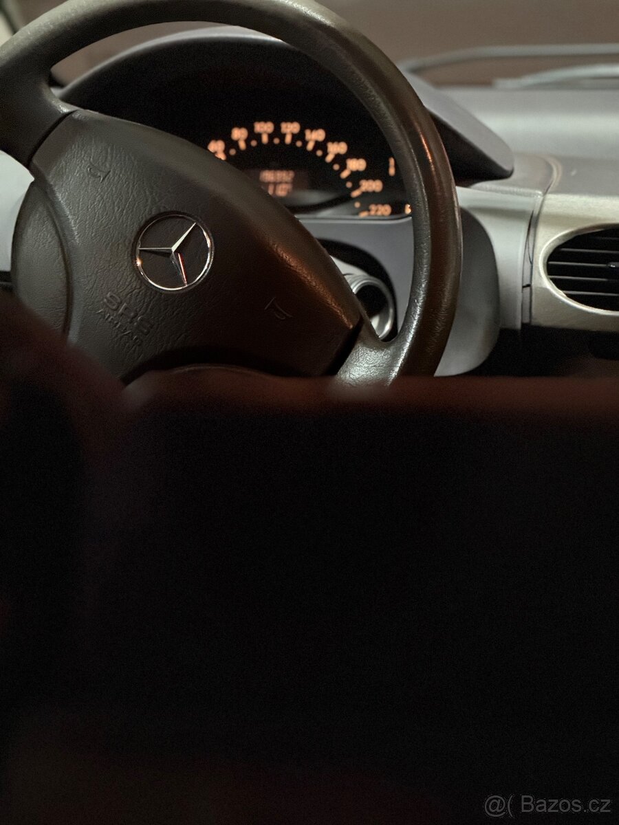 Mercedes Benz A class - 5