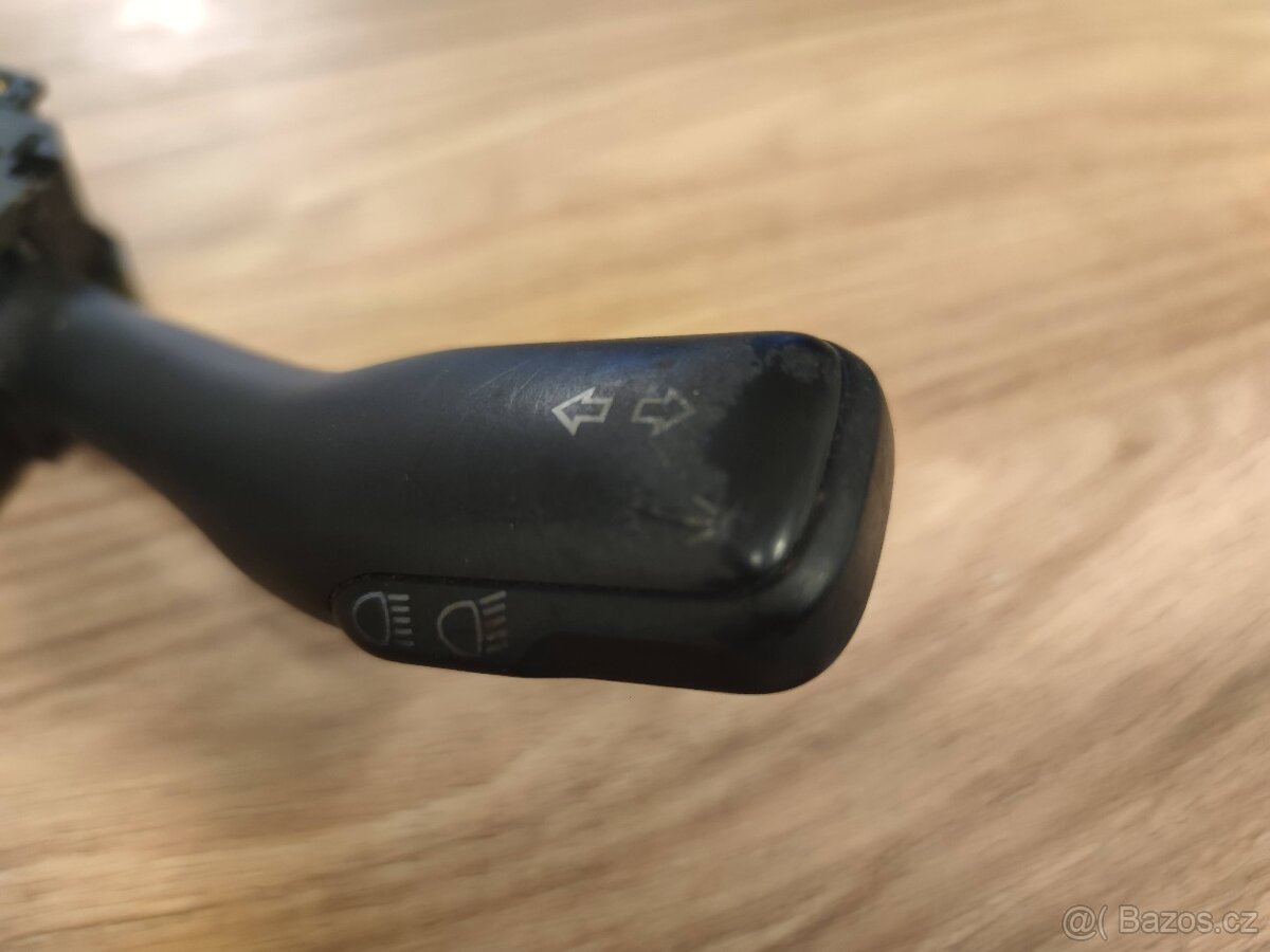 Páčka blinkrů (spínač směrových světel) FABIA 1 - 5