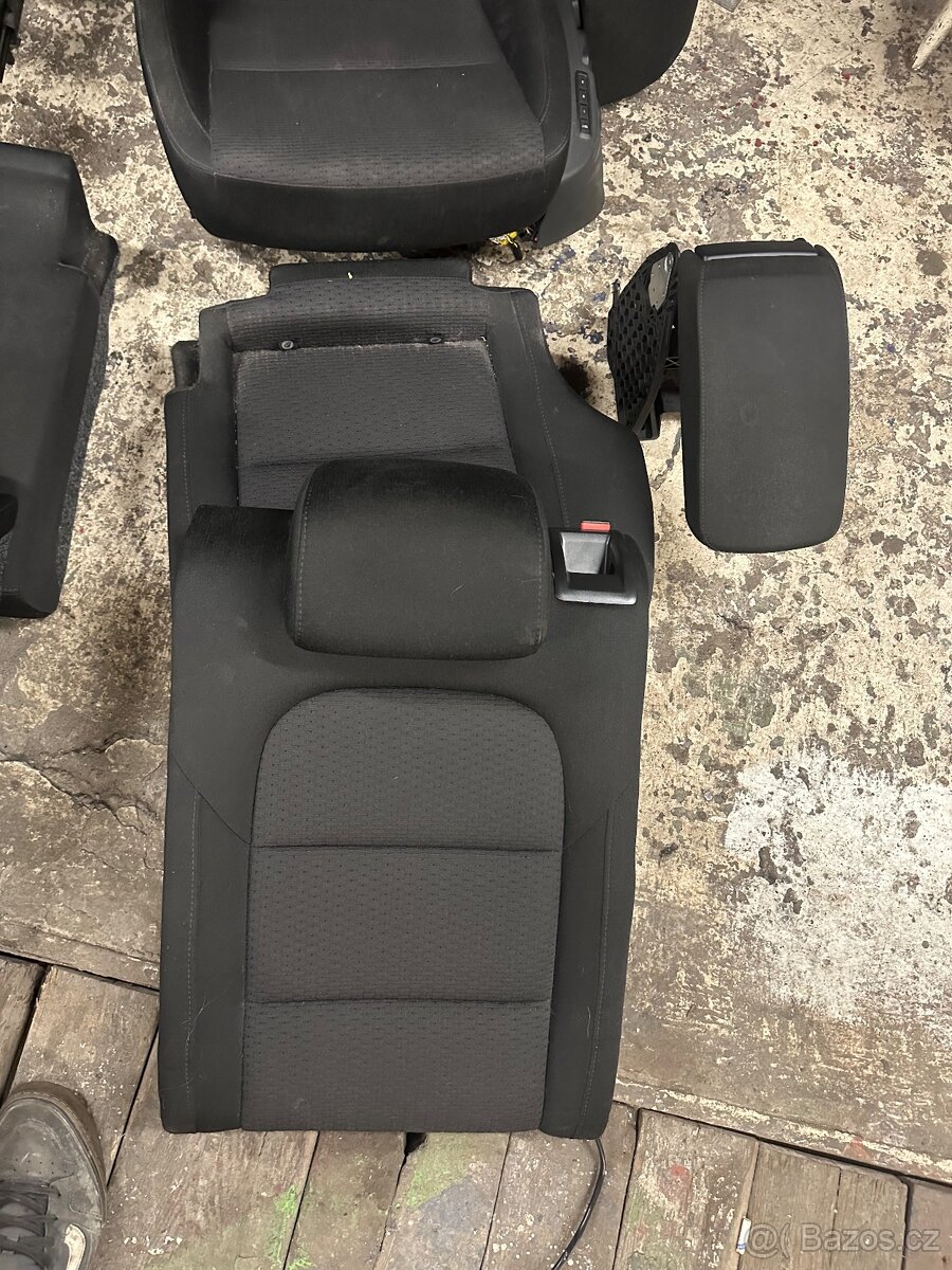 sedacky superb 2 - 5