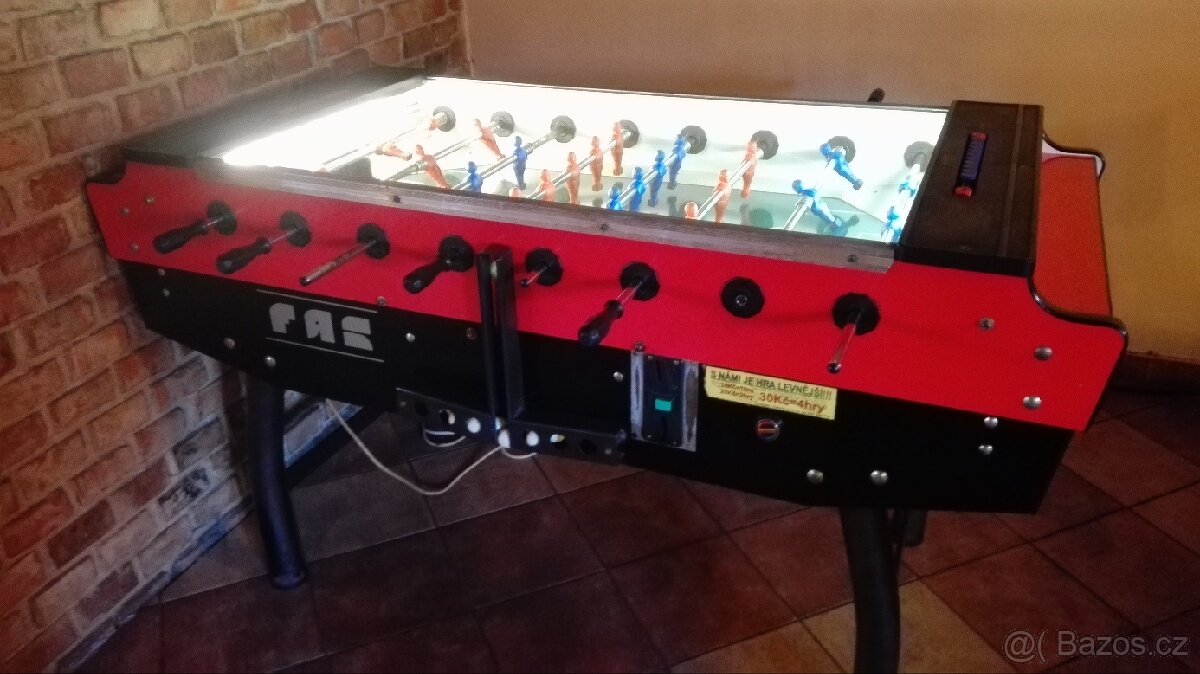 Šipkovy automat, jukebox , boxer, stolní fotbal. - 5