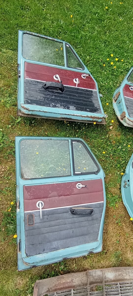 Dveře Škoda 1000mb, zadní čelo a mřížky - 5