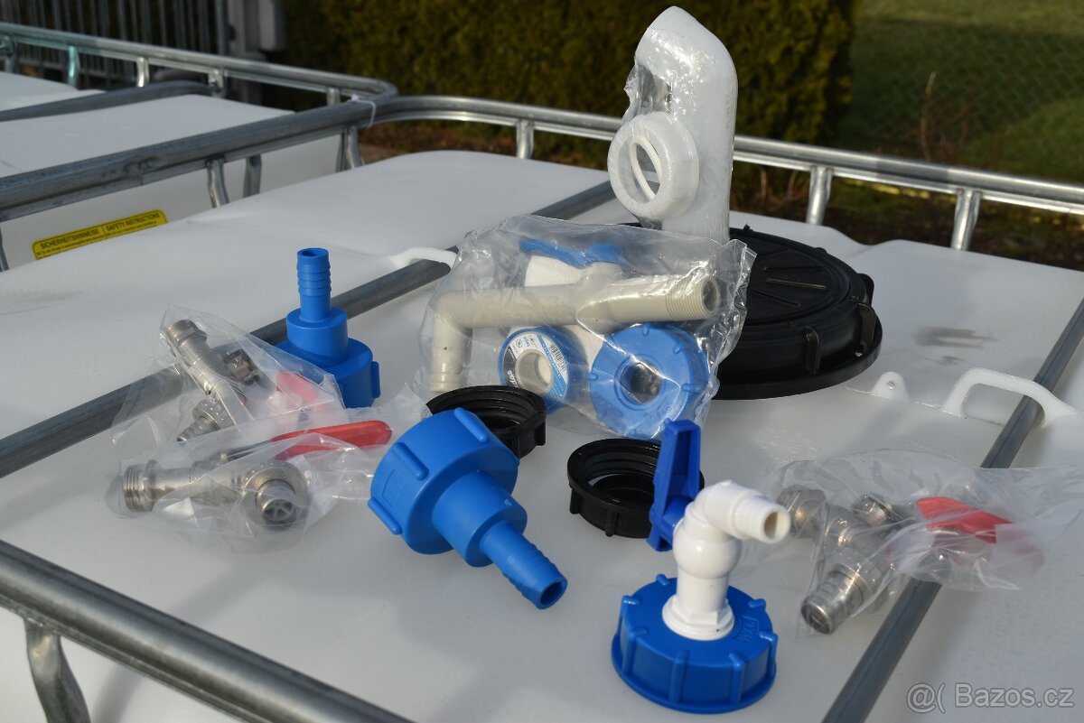 Kubíkové nádrže IBC - 5