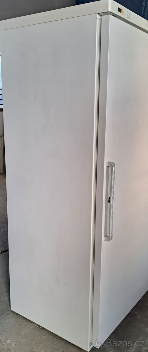 Gastro mrazák Liebherr ProfiLine, 520L. - 5