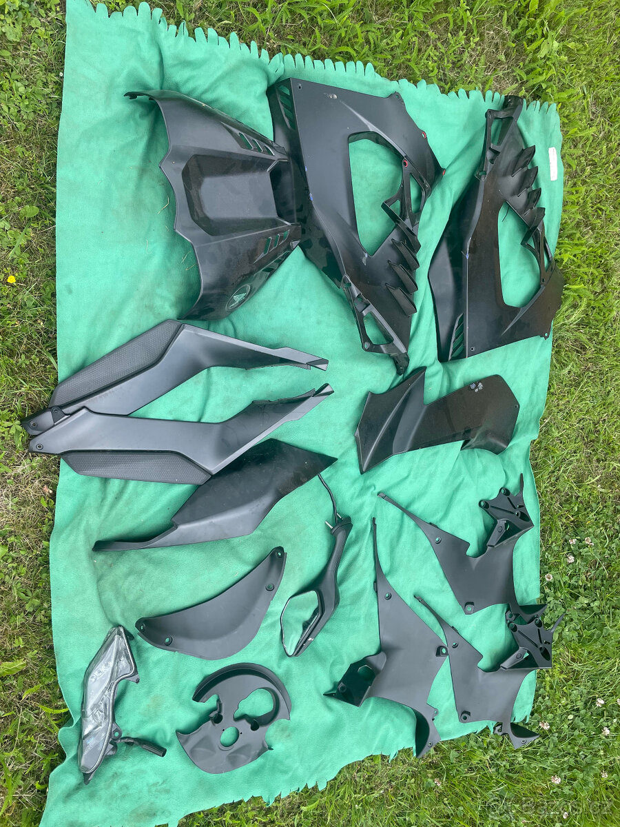 Honda CBR1000RR-R 2020+ - 5