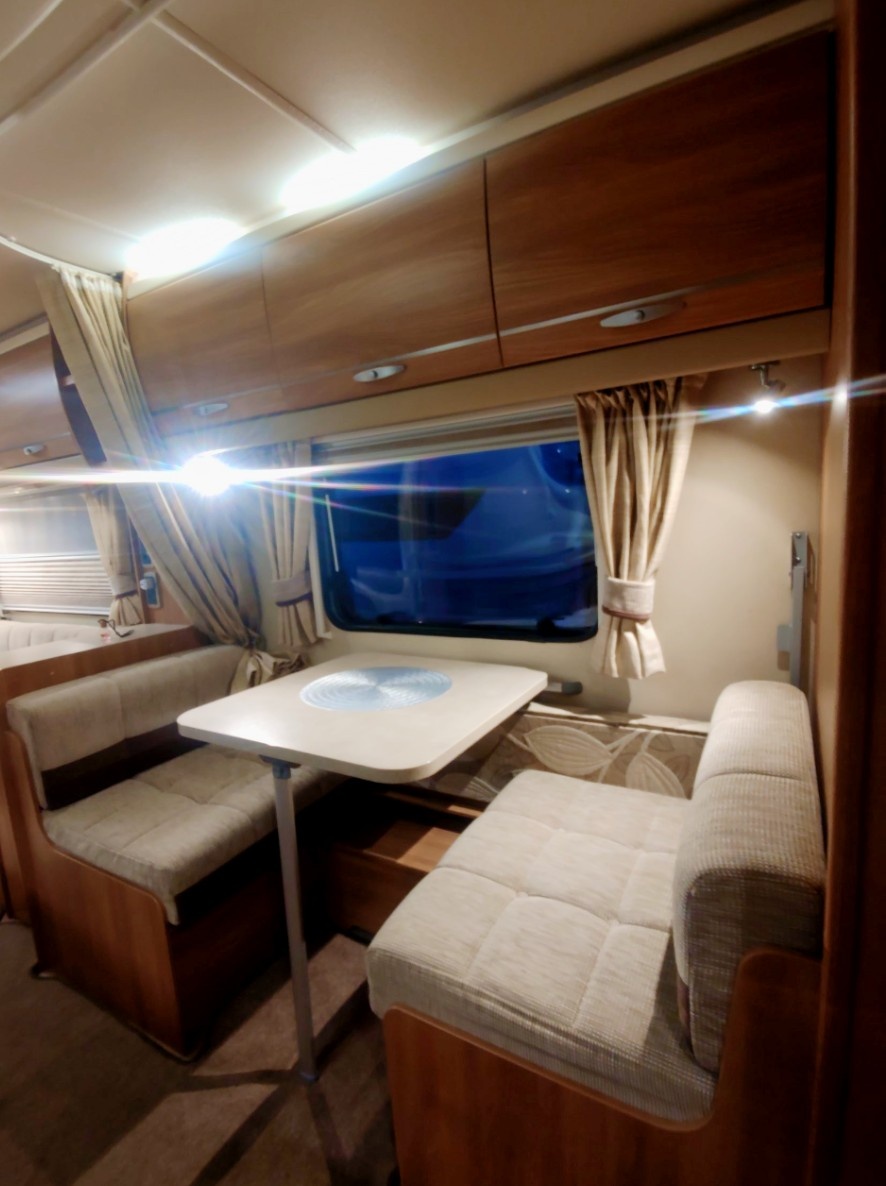 Swift Challenger 530, tabbert, hobby, fendt - 5