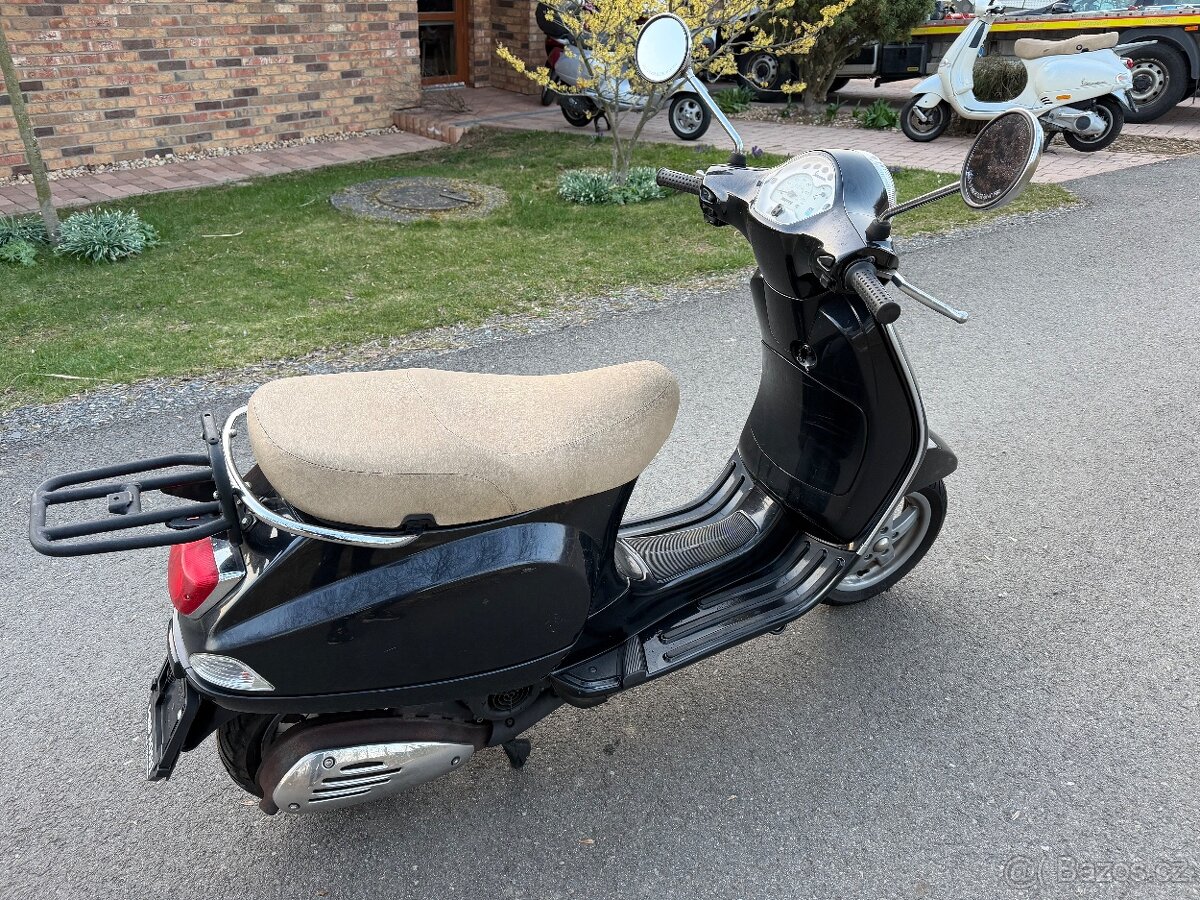 Vespa LX-125 - 5