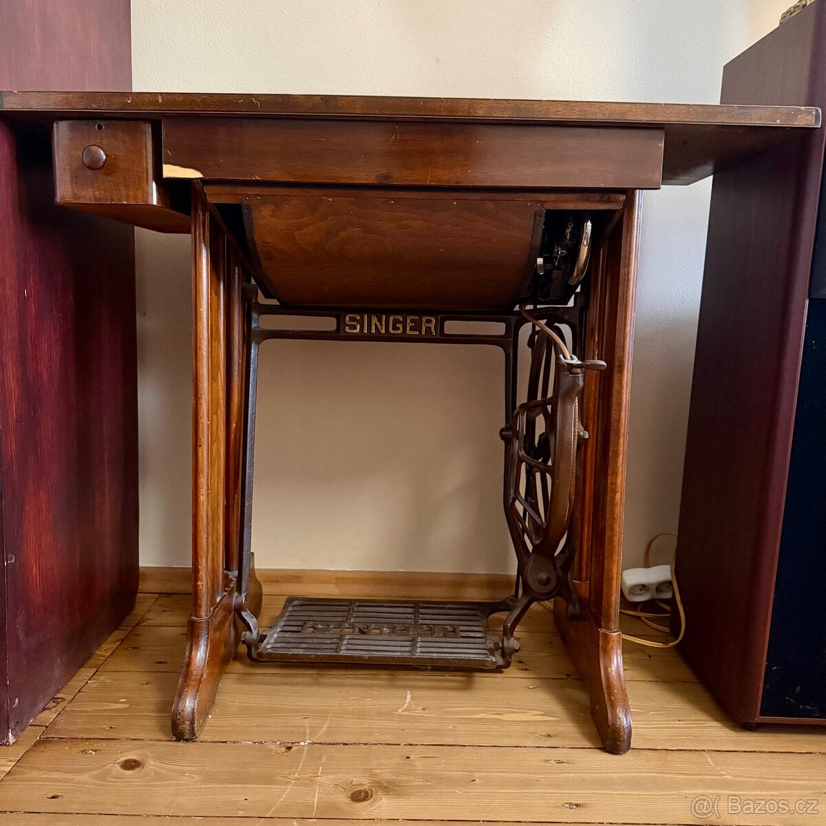 Prodám SINGER šicí stroj 1936, Kilbowie, Clydebank, Anglie - 5