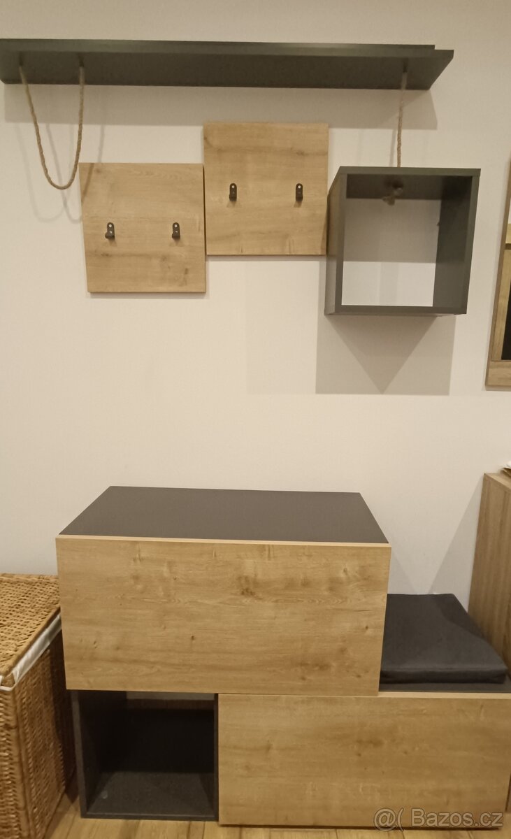 Předsíňová sestava HOLDON - dub sonoma/antracitová - 5