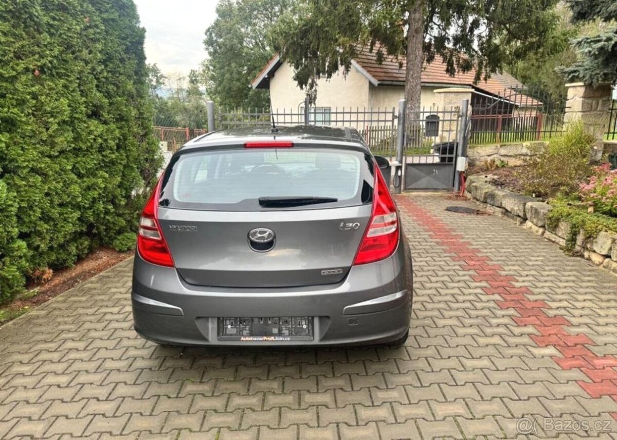 Hyundai i30, 1,6 CW CRDi klima sada kol - 5
