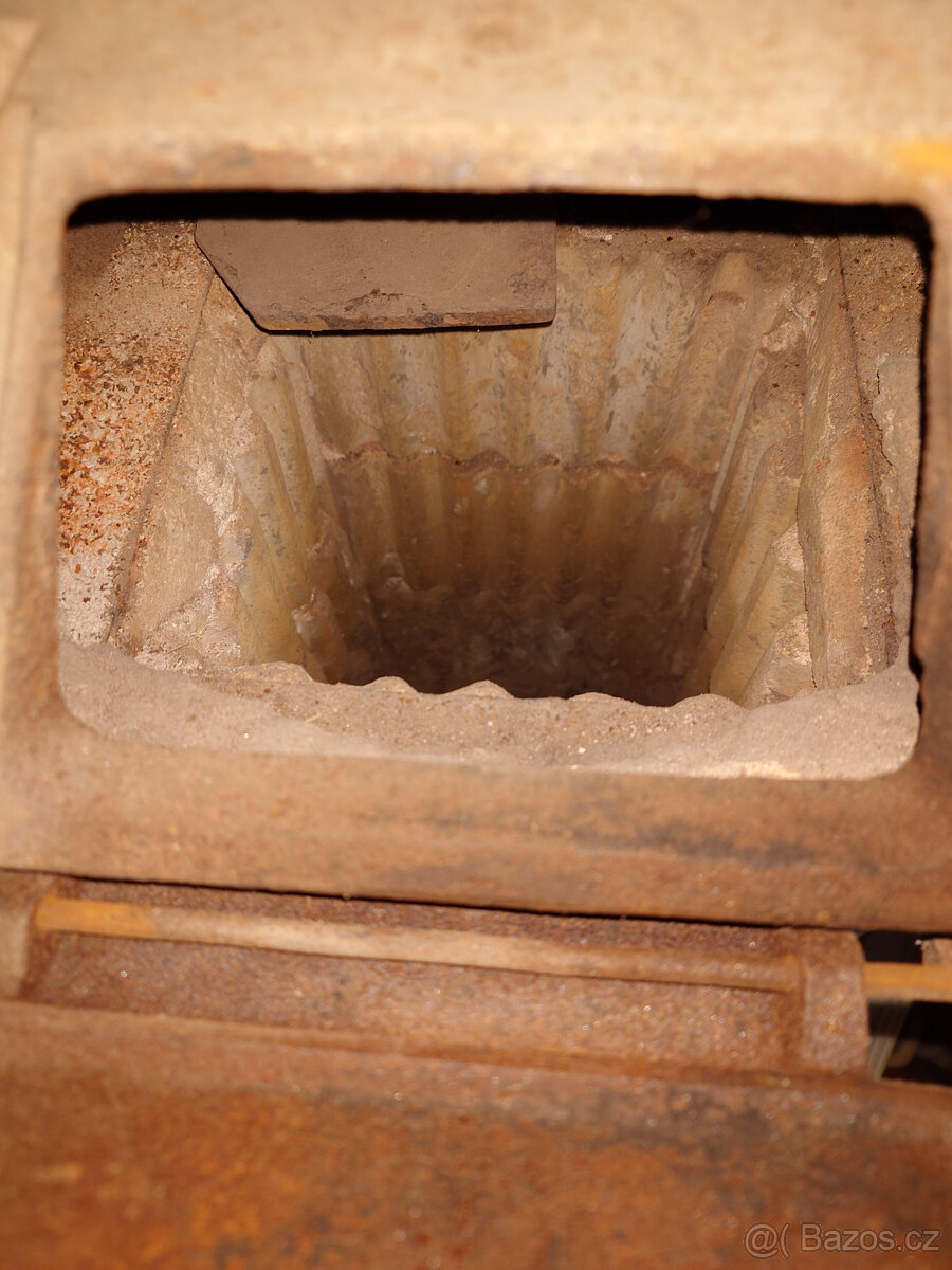 starožitná litinová kamna Fenom - 5