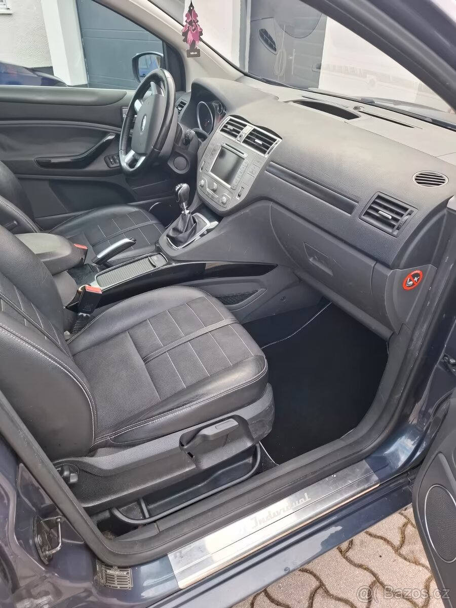 Ford Kuga 2.5T 4x4 - 2012 - dovoz Německo - 5