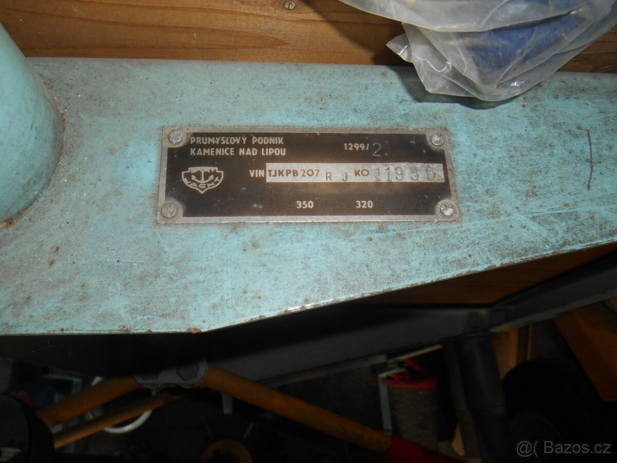 Přívěsný vozík za auto - 5