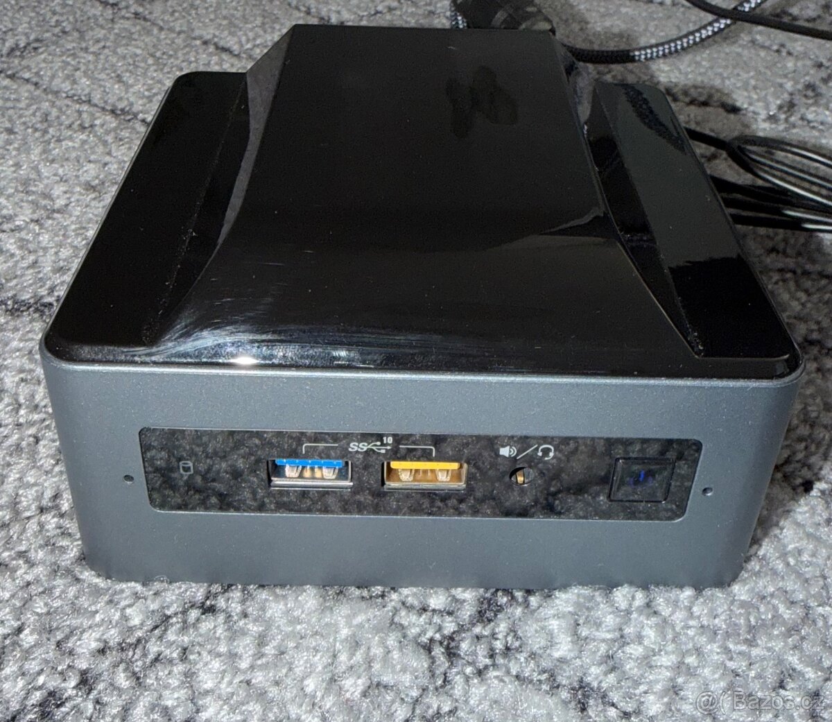 Intel NUC 8 - Core i5 - 16GB DDR4 - 2x250GB SSD - 5