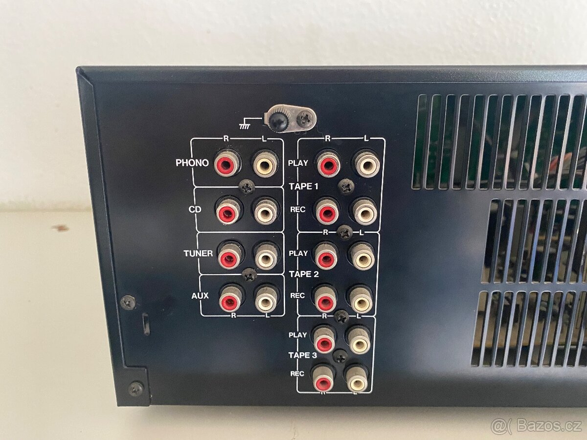 Akai - 5