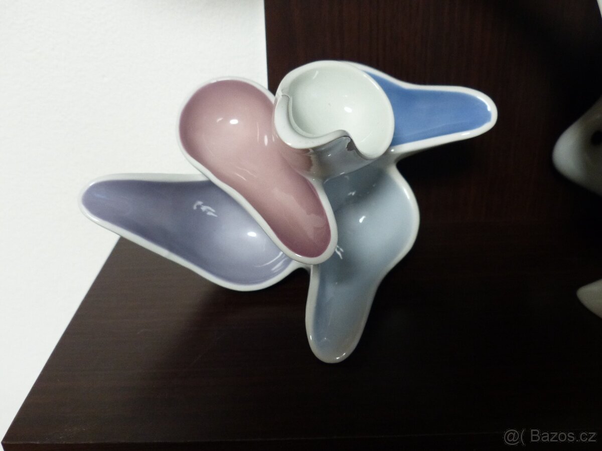 Brusel Stojan na dýmky Jiří Rabel Royal Dux 1960 - 5