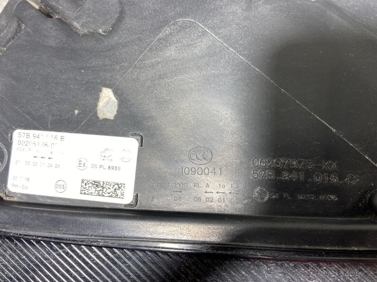 Pravé přední FULL LED světlo Škoda Karoq 2017 - 5