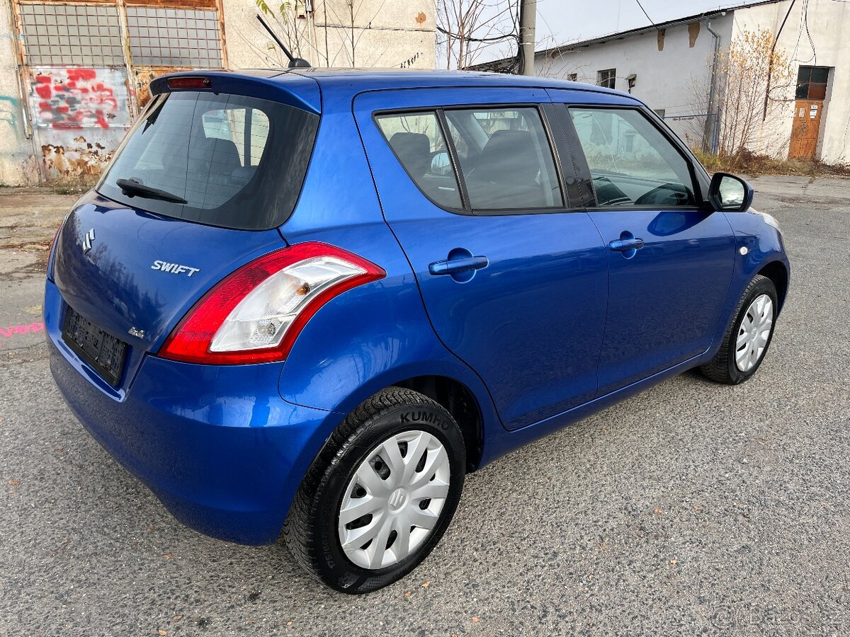 Suzuki Swift 1.2i 16v 69kw 4x4 1.majitel 118.000km nová stk - 5