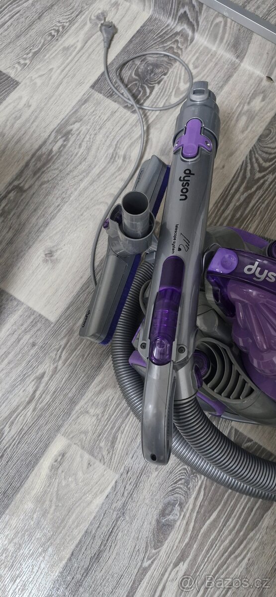 Dyson DC08 Telescope Wrap Animal válcový vysavač stříbrný/le - 5