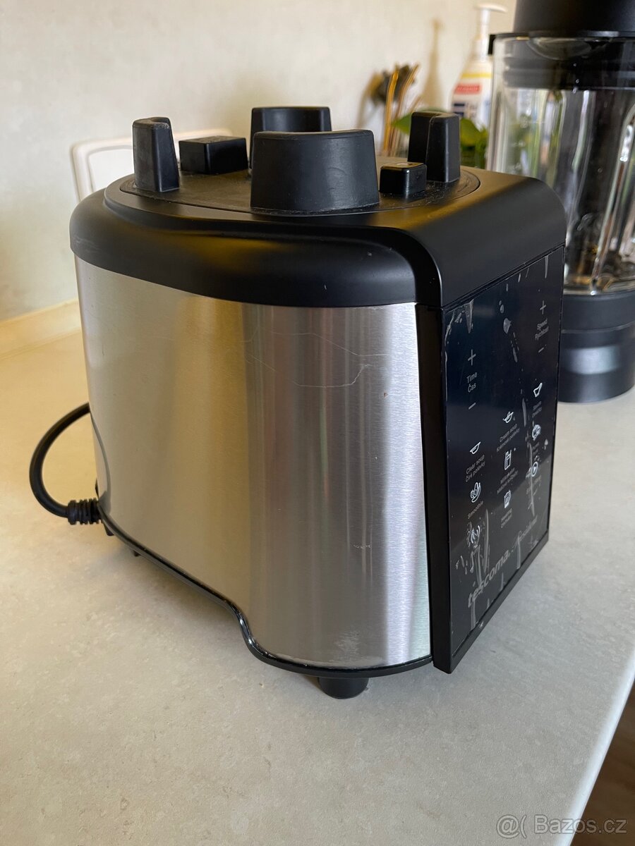 Polévkovar s mixérem PRESIDENT 1,75 l - 5