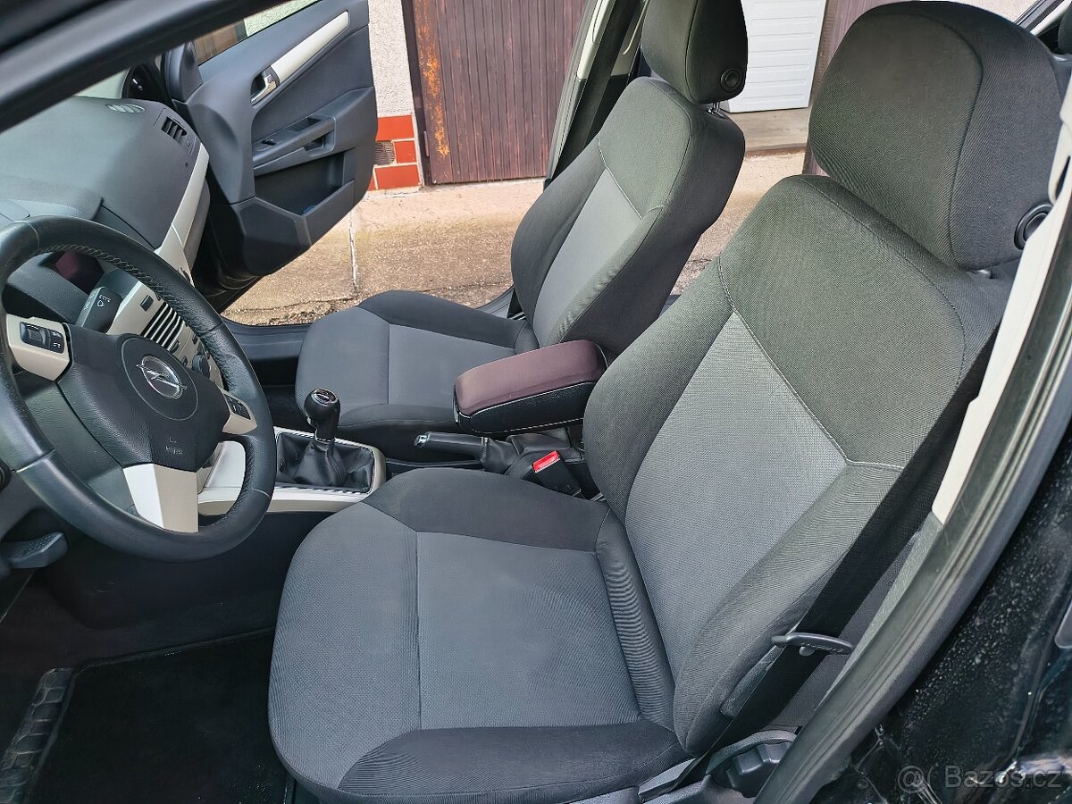 Opel Astra H 1.6 , 2008 rok - 5