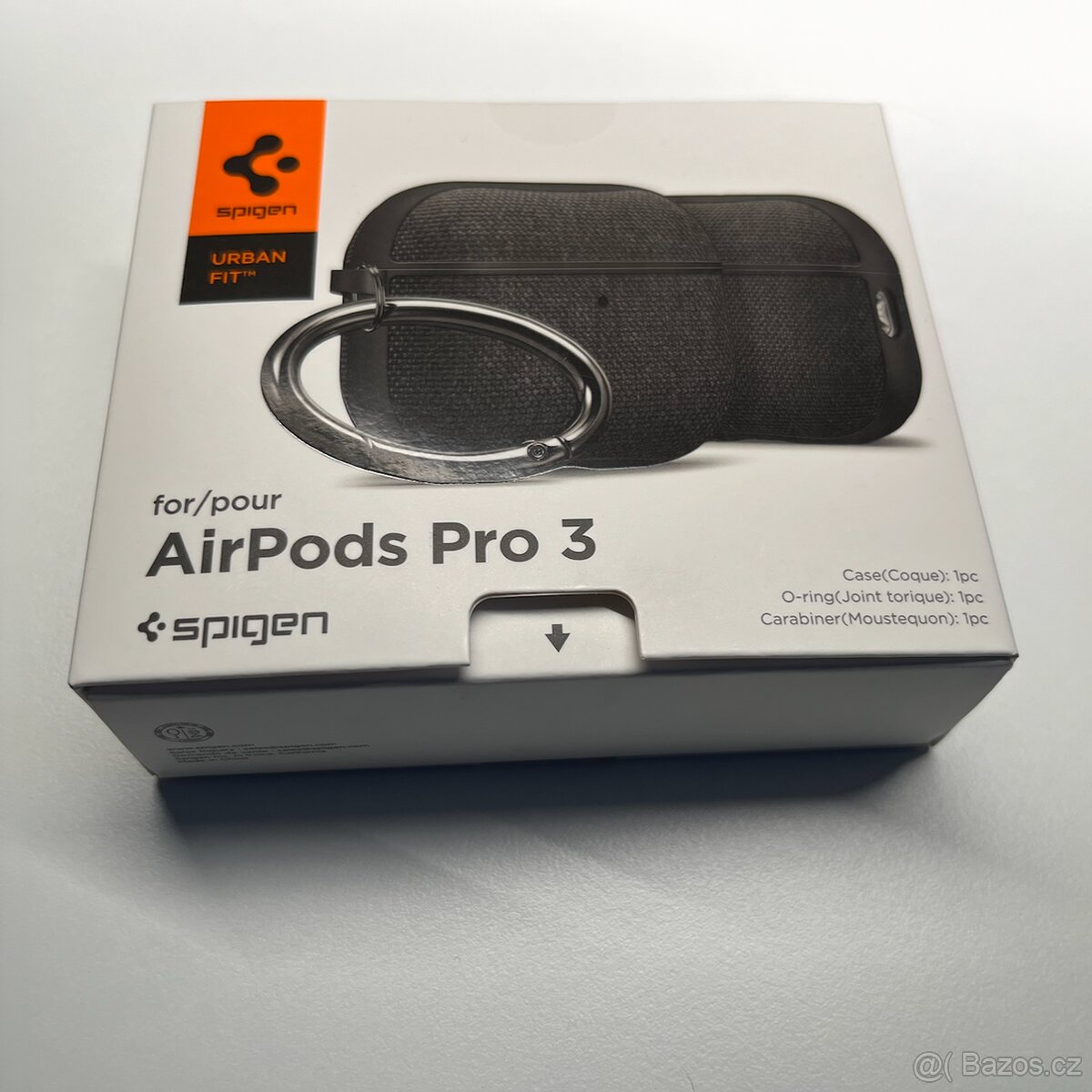 AirPods Pro 3 + Spigen case - 5