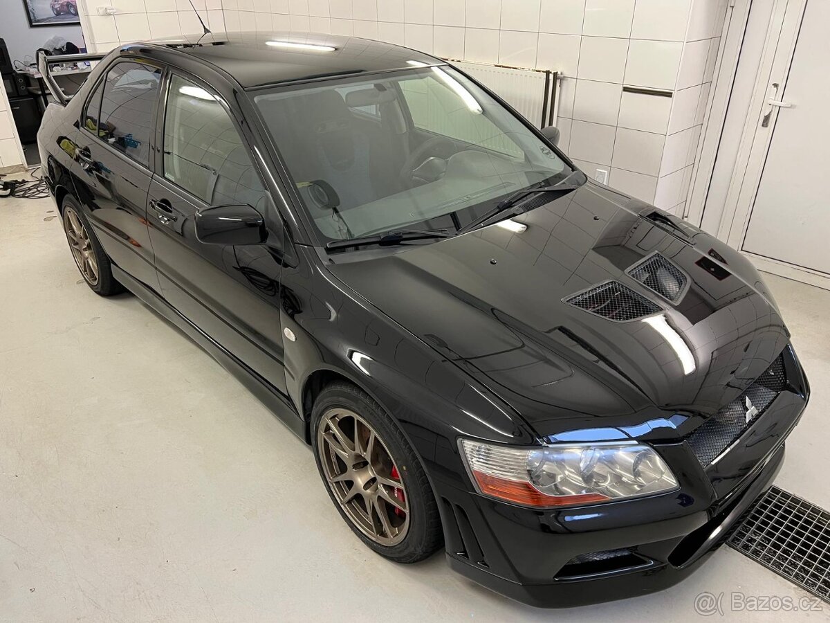 Mitsubishi Lancer Evolution VII - 5