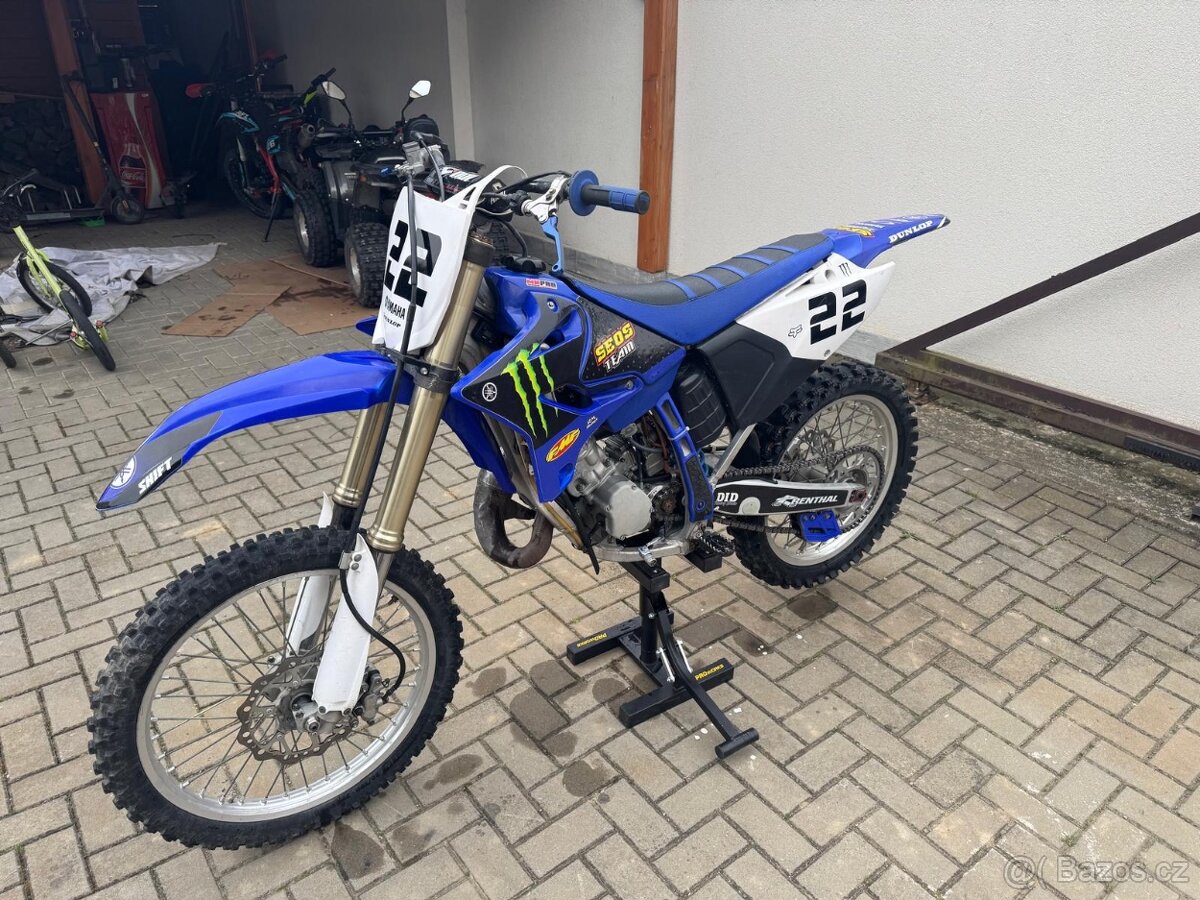 Yamaha YZ 125 2012 - 5