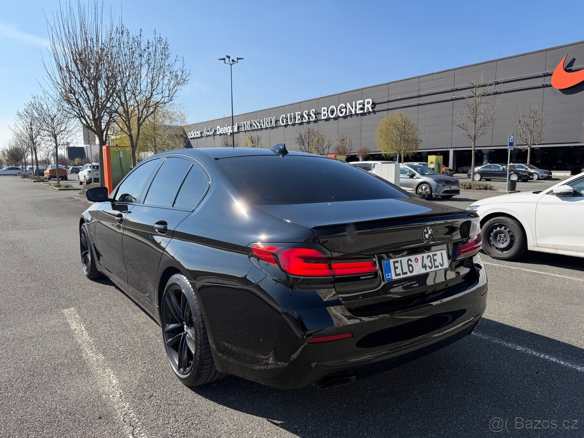 BMW 530e Hybrid - 5