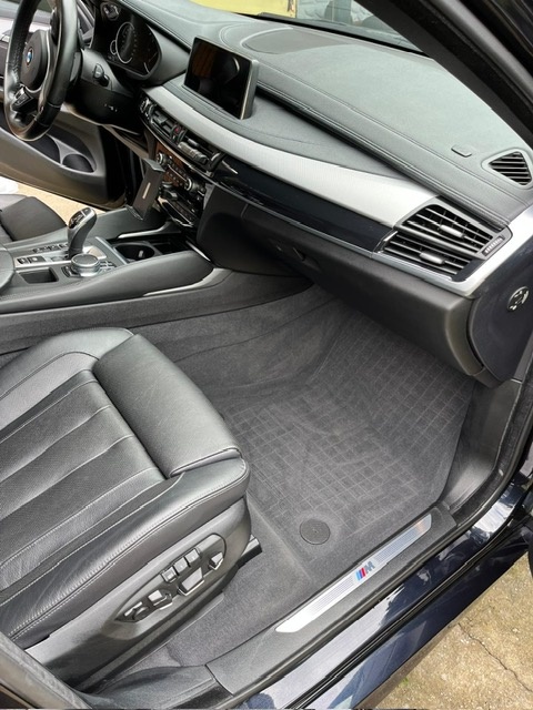 X6 xDrive30d F16, rok 2018 - 5