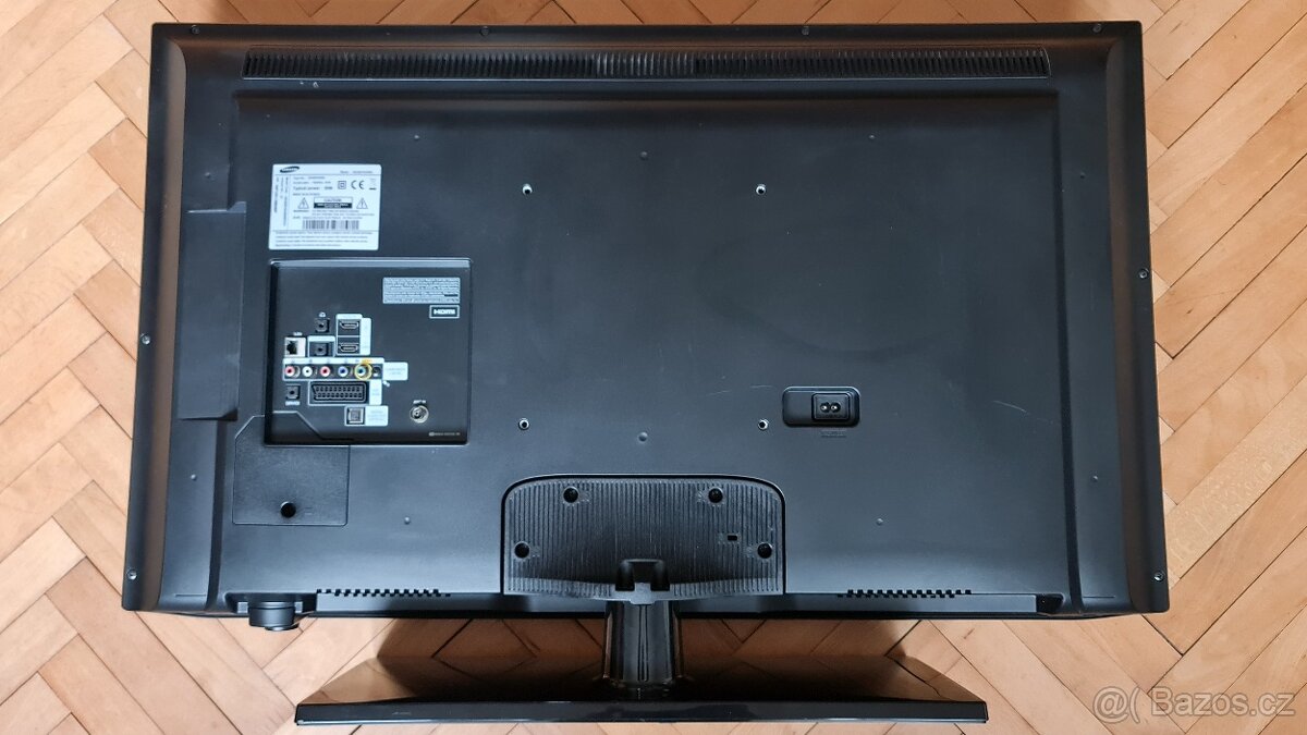 LED 40" Samsung UE40EH5300, Full HD - 5