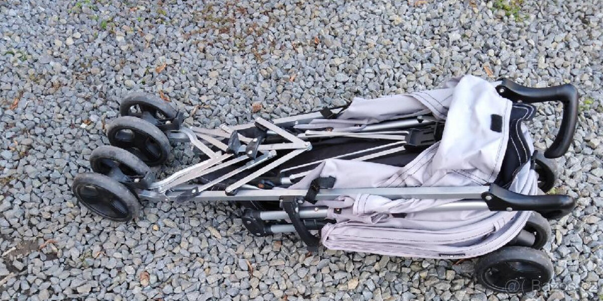 DĚTSKÝ KOČAREK GOLFÁČ CENA 1000KČ - 5