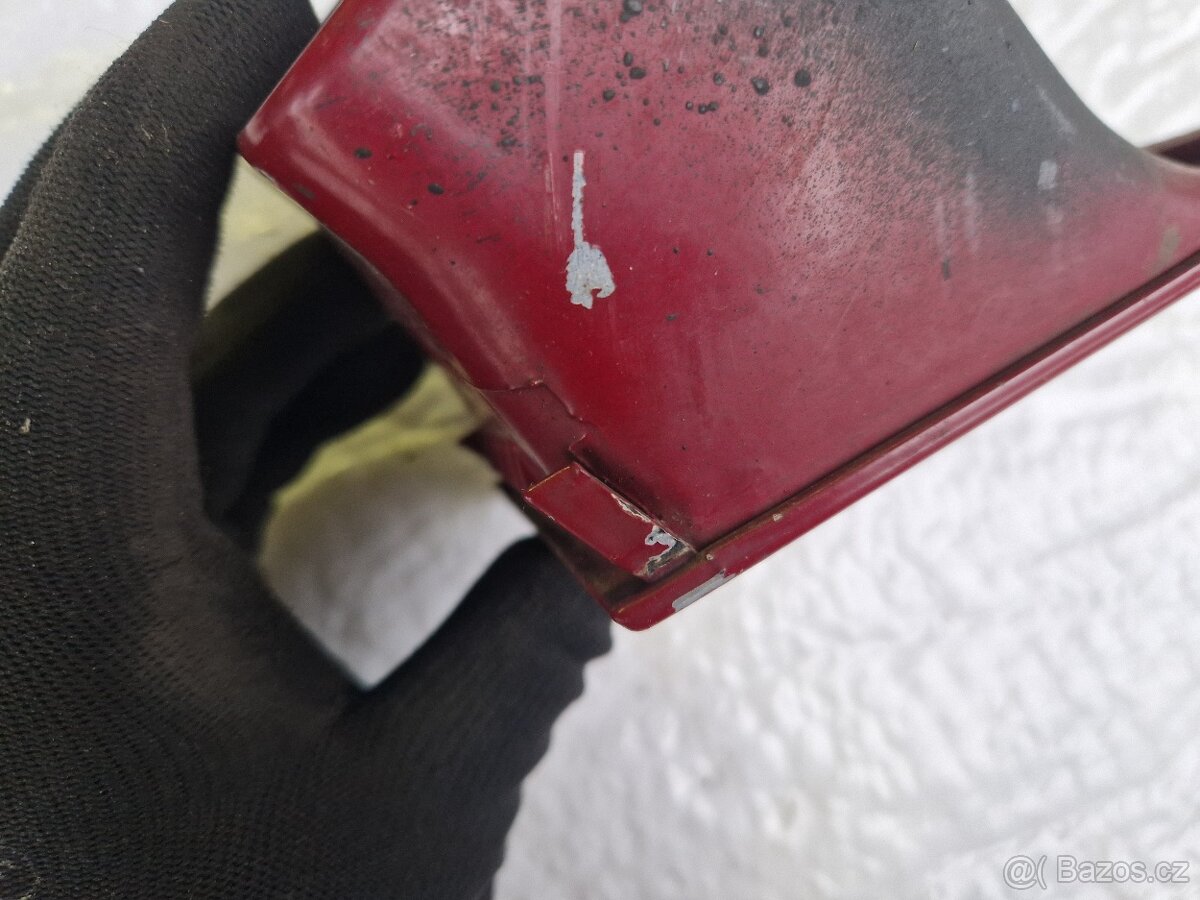 BMW e30 plast nádechy k brzdám - 5