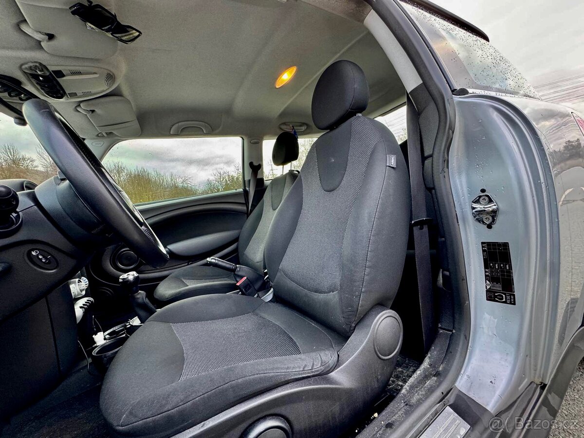 MINI One 1.4 benzin, 2007 - 5