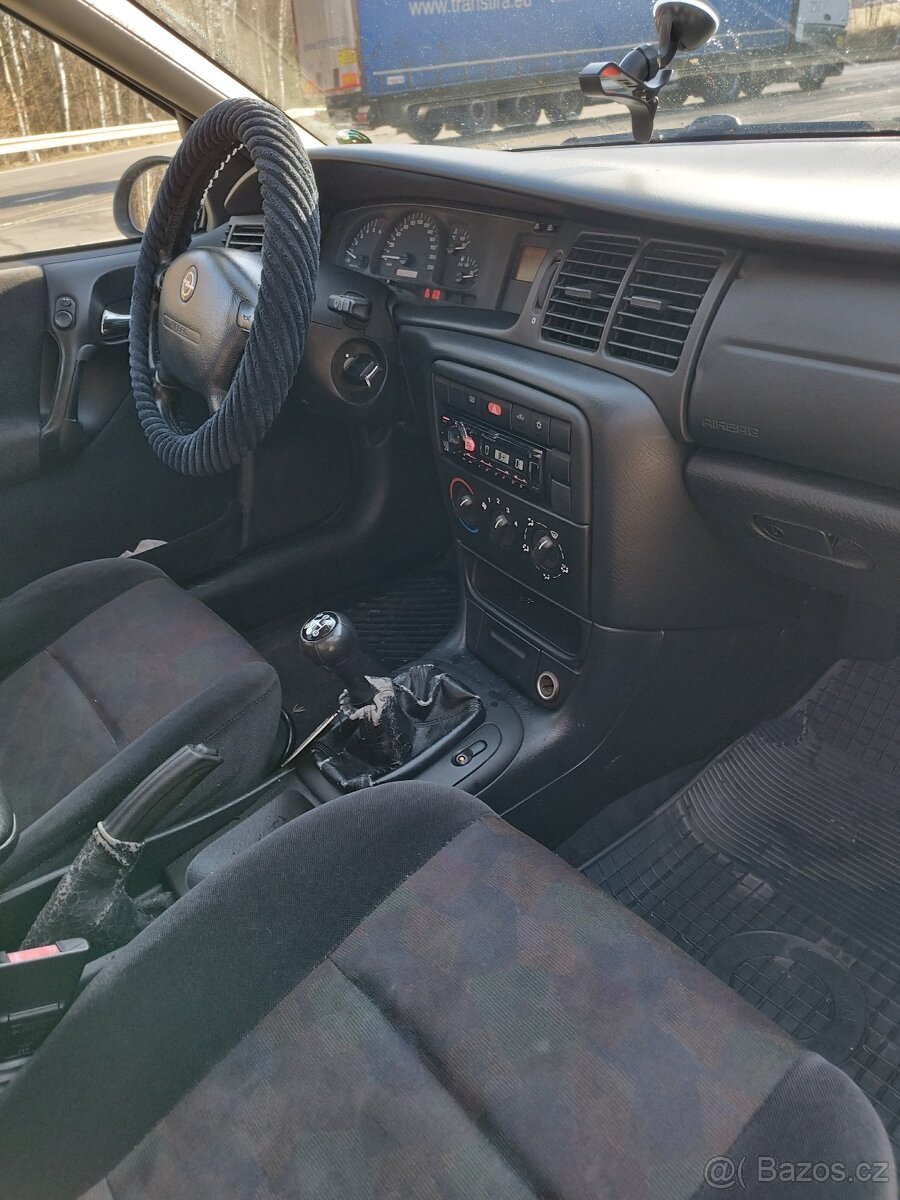 Vectra B edice 100 - 5