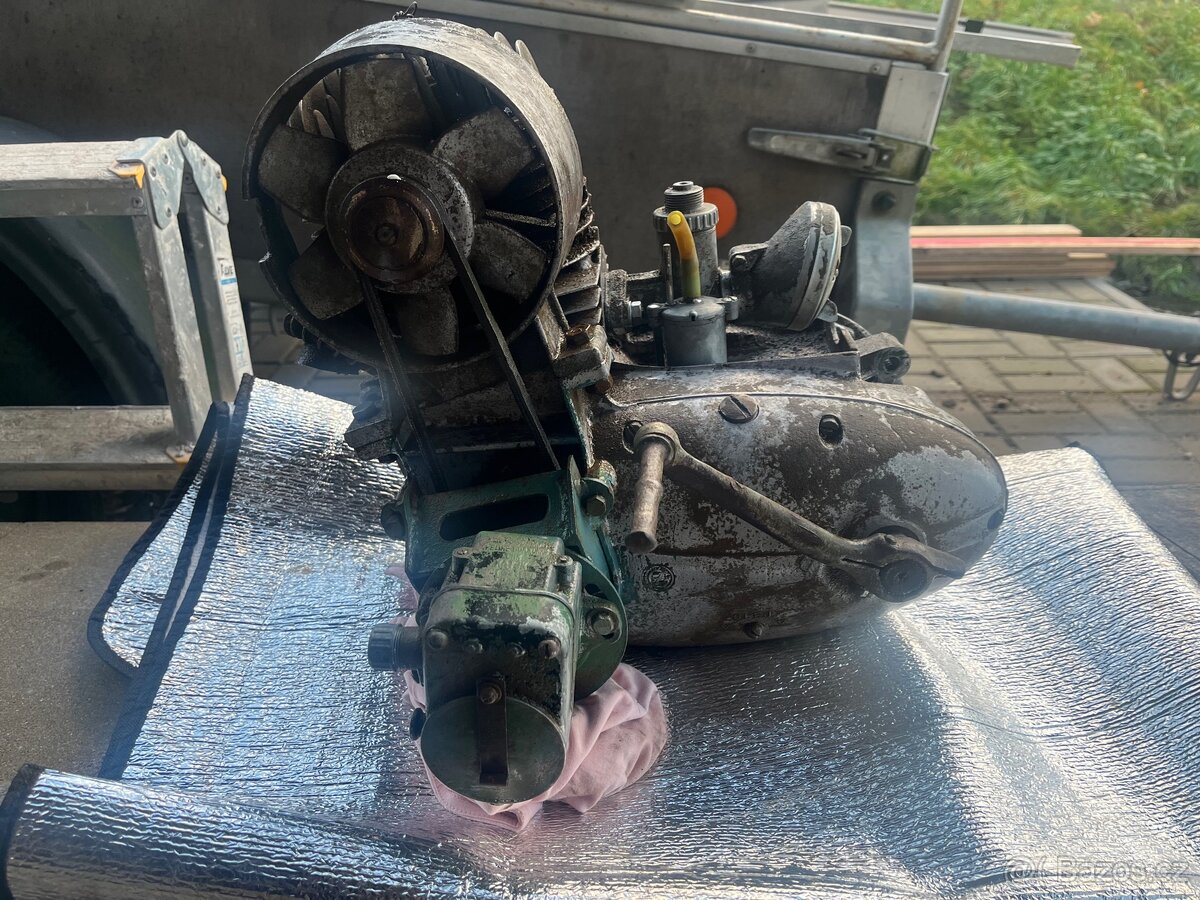 Motor ČZ 175 (Prase) - 5