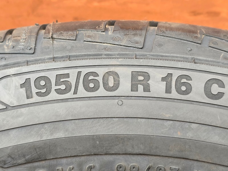 Letní Continental 195/60/16C - 5