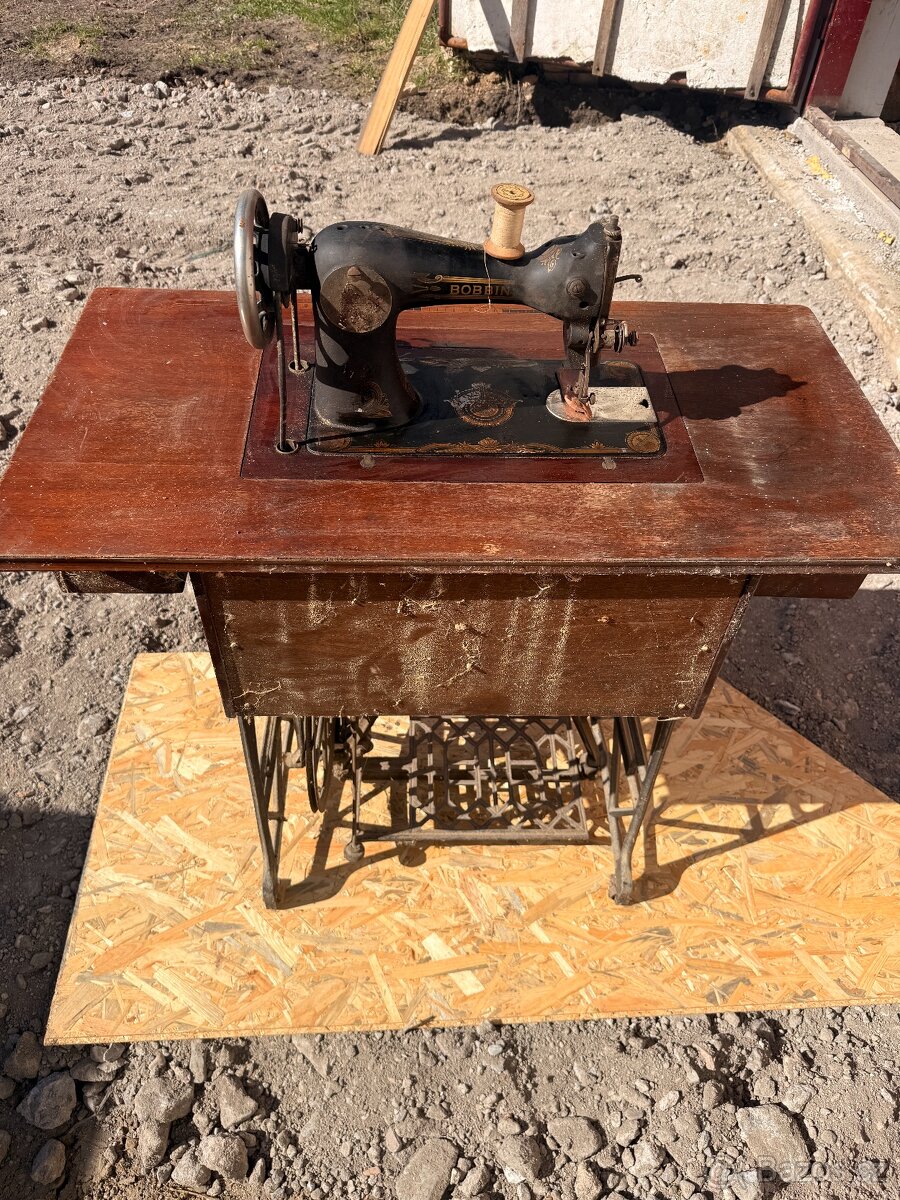 Šicí stroj Bobbin - 5