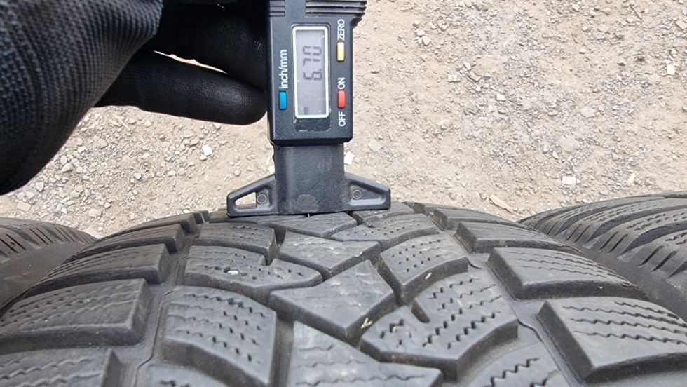 Zimní pneu 205/55/16 Dunlop - 5