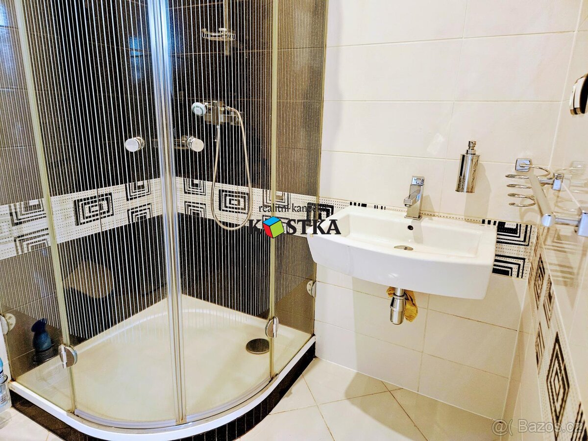 bytový dům a obchodní prostory Nový Jičín - 5