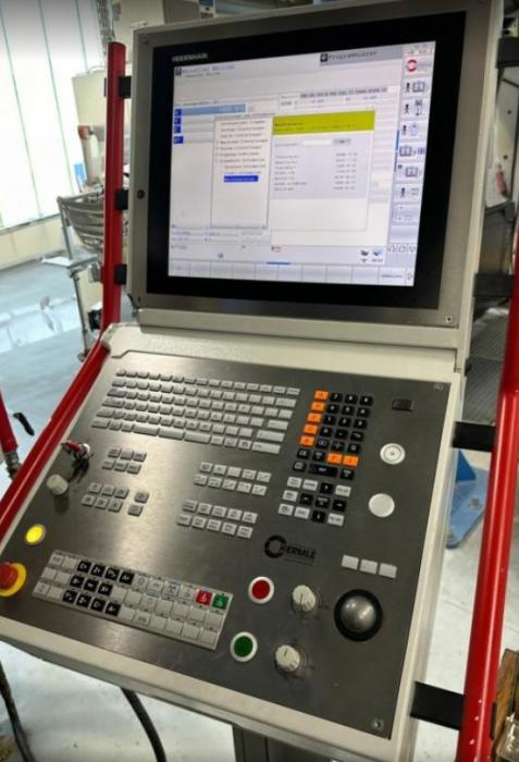 Obráběcí centra - vertikální C 400 V - 5