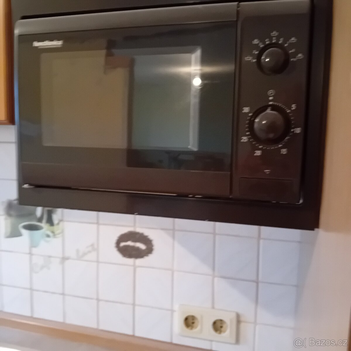 Kuchyňská linka se spotřebiči - 5