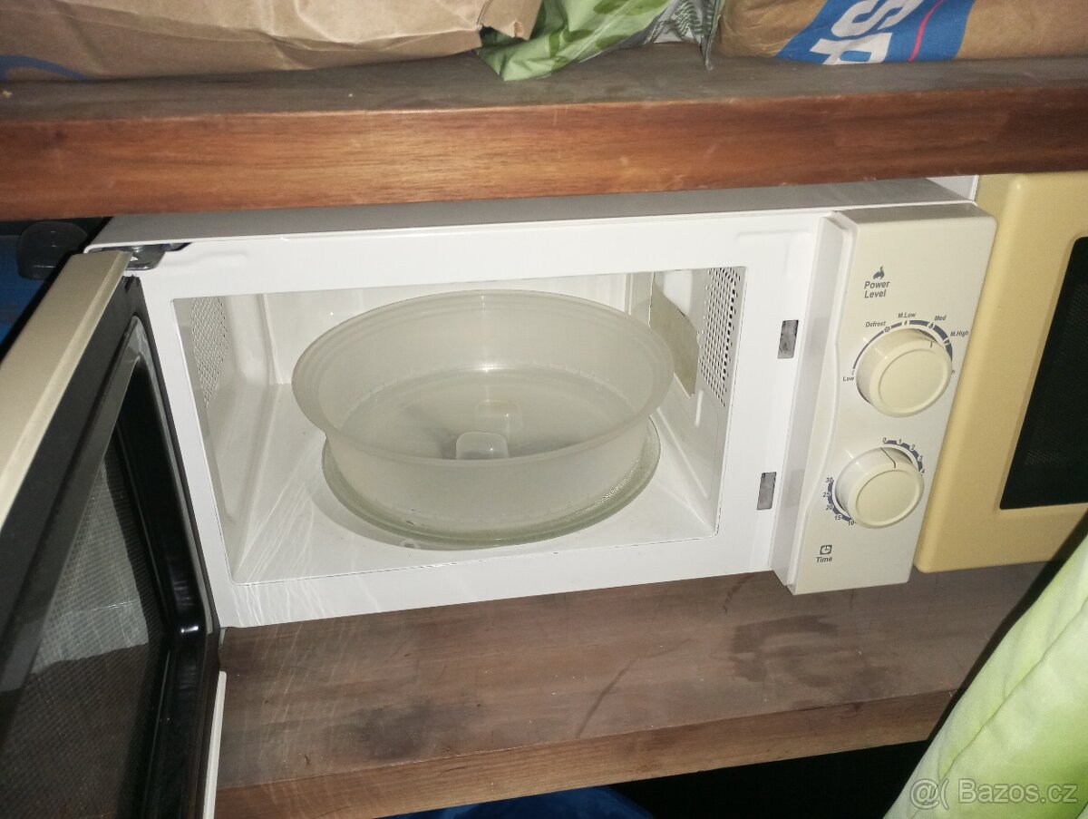 Prodám dvě mikrovlnné trouby - 5